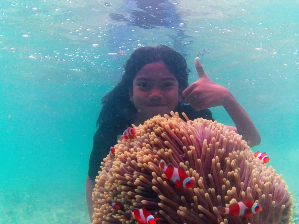 Selfie Snorkeling Nemo Tidung