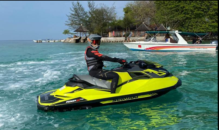 Speed Boat